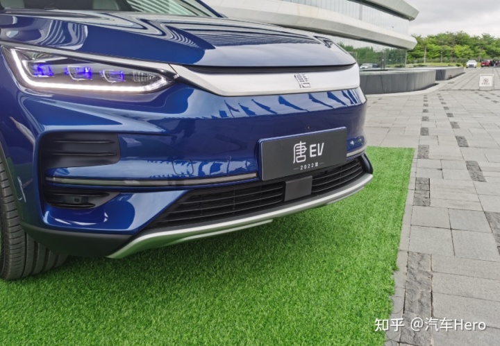 比亚迪2018新车型_比亚迪新能源2022新车型_比亚迪车型及报价