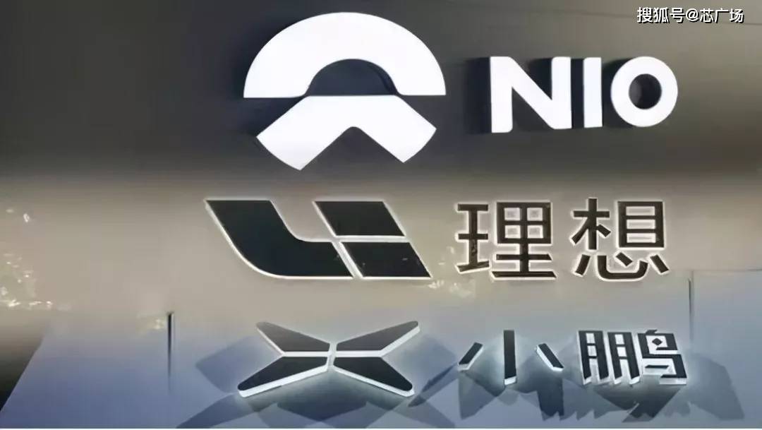 2015年两厢车销量排行_2022年年度车企销量排行榜_2015年b级车销量排行