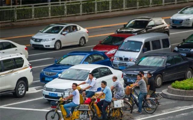 电动游览车上牌价格_安徽新上牌豪车2017年_2022新电动车上牌多少钱