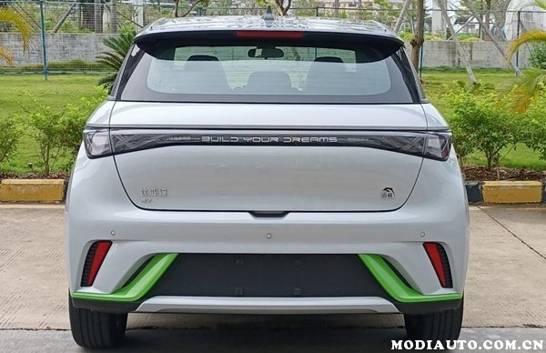 2022款全新小型suv_全新保时捷小型suv_铃木全新小型suv