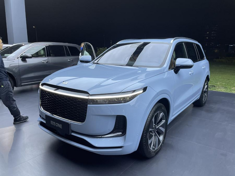 suv新车型_奔驰glc新车型suv_2022suv新车型