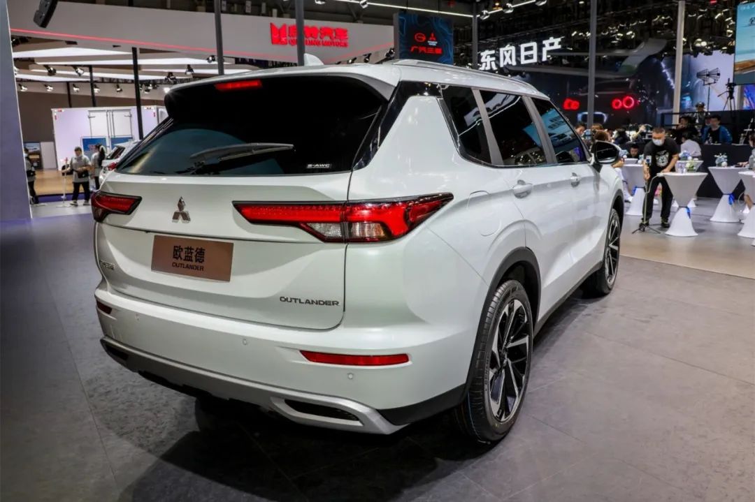 2022重庆车展必看新车：阿维塔11、全新欧蓝德、领克01 EM-F等