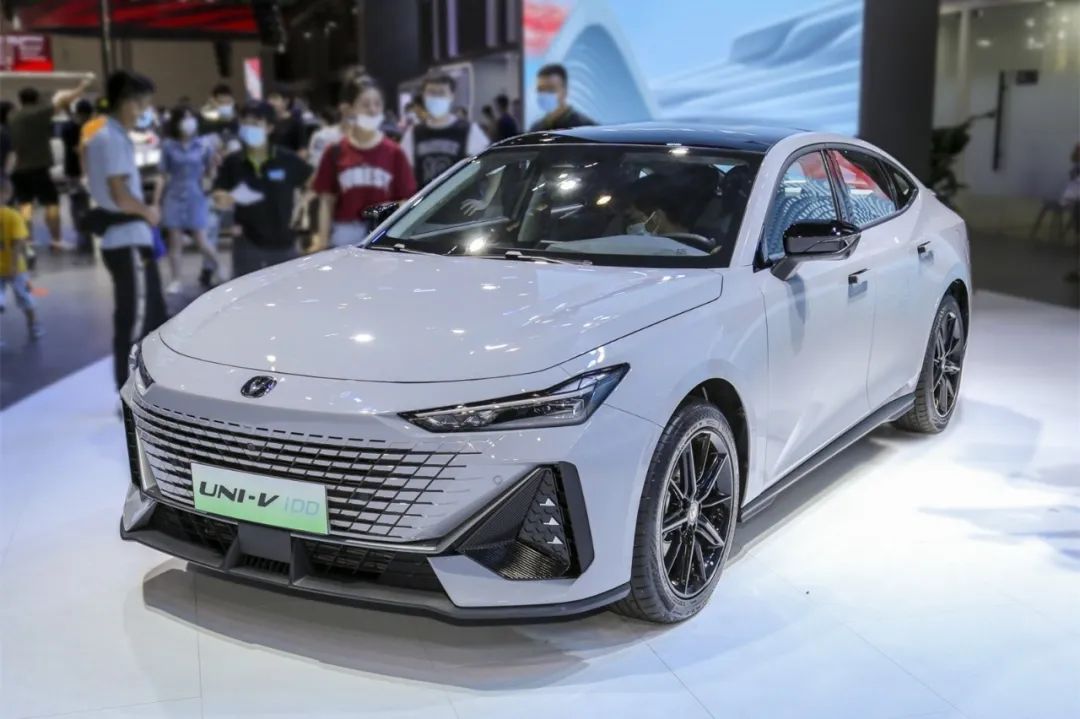 2022重庆车展必看新车：阿维塔11、全新欧蓝德、领克01 EM-F等