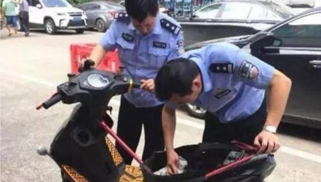 电动扫地车 电动清扫车_电动车电瓶外包装重量_电动车电瓶重量大全