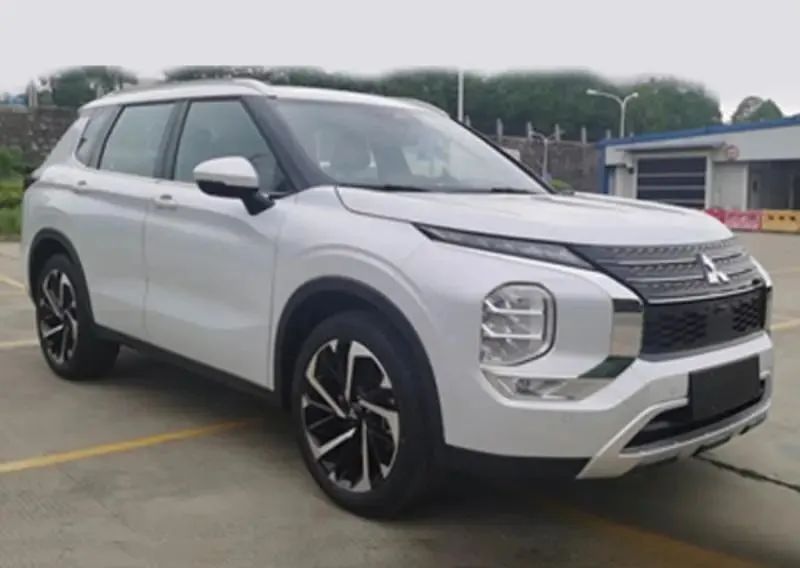 最新上市小型suv_丰田小型suv什么时候上市_2022即将上市新款小型suv