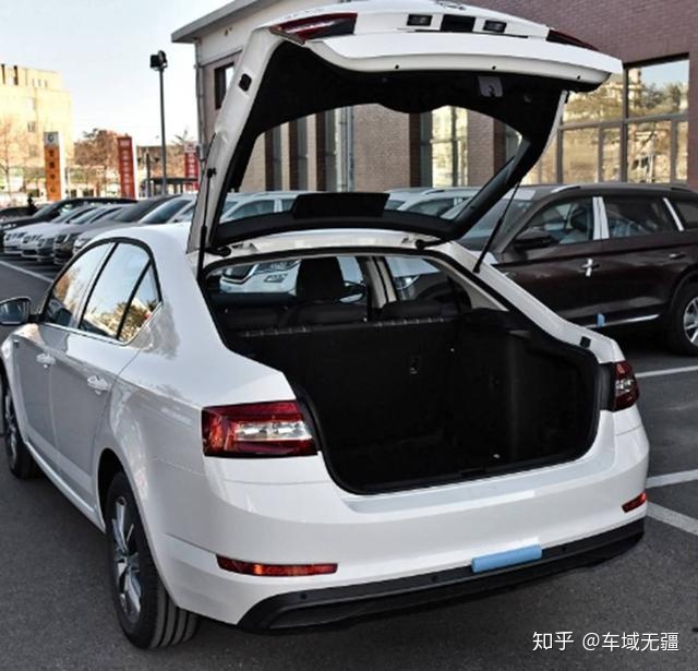 suv汽车大全10万左右图片_新款汽车15万左右的车图片_新款suv汽车大全40万左右车型