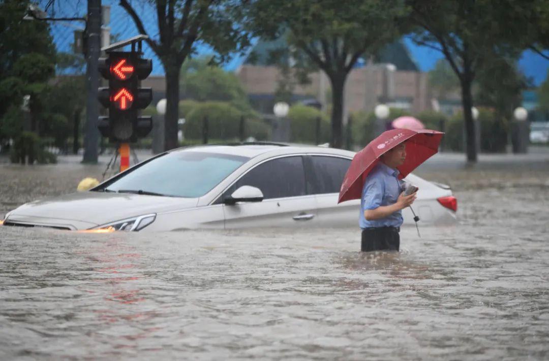 车 涉水_涉水车修好了会有什么_车涉水后怎么办