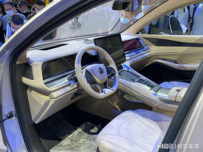 进口大众车型suv车型_北汽suv车型7座suv_2022suv车型红色