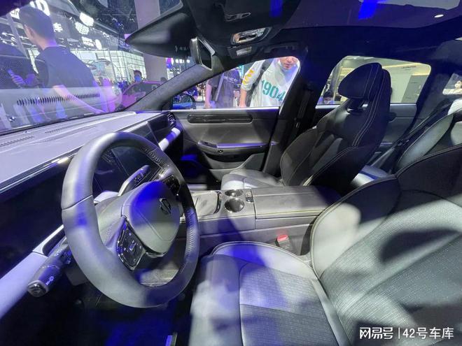 进口大众车型suv车型_北汽suv车型7座suv_2022suv车型红色