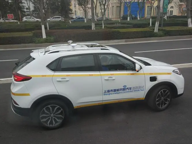 新款汽车20万左右suv_suv汽车大全15万左右_新款suv汽车大全40万左右车型