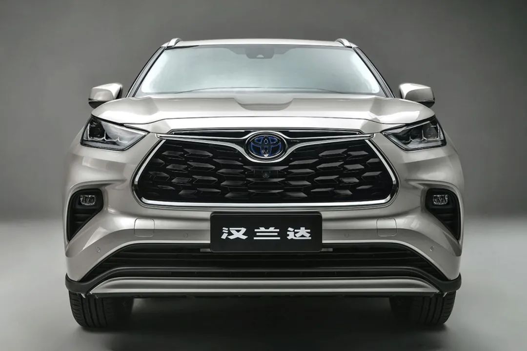 丰田2022年新款车型陆放_中国丰田新款mpv车型_2017丰田新款车型suv