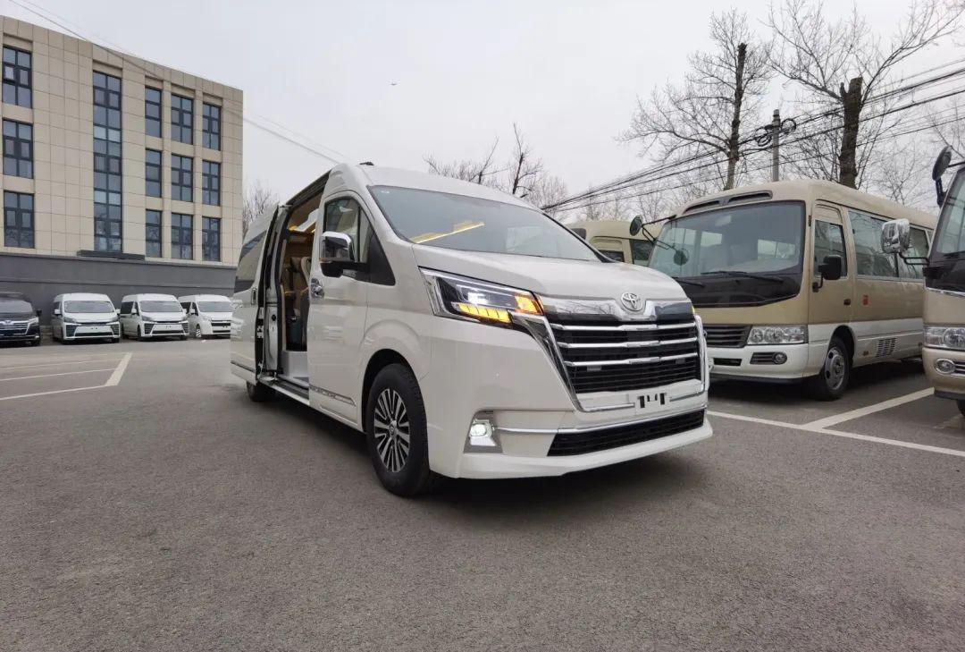 新款汽车10万左右的mPV_2019最新款suv汽车15万左右图片_10万左右省油mpv