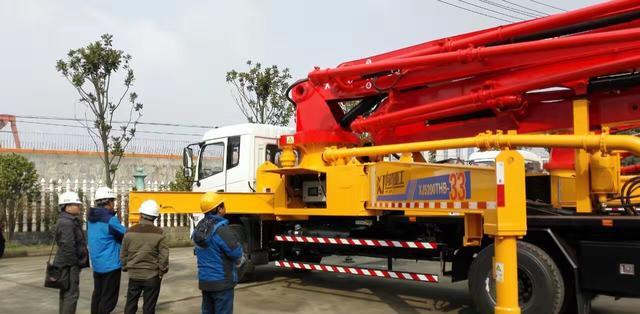 小型建房混凝土输送地泵视频_混凝土输送泵车价格_混凝土输送泵车图片及价格