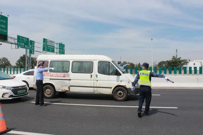 货拉拉什么车生意多_什么车最适合做货拉拉_交警会查货拉拉的车吗