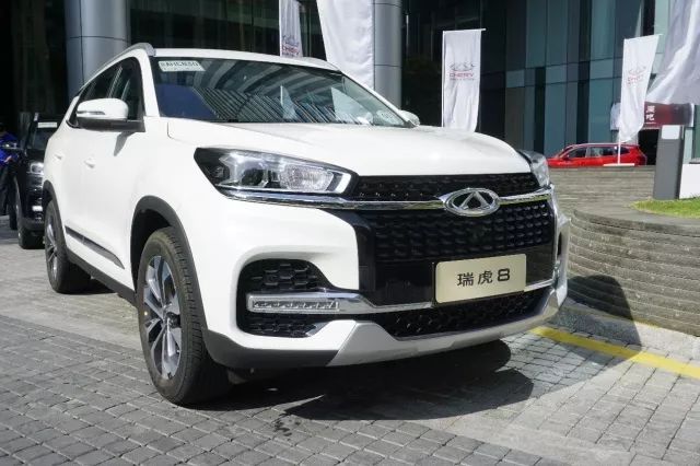 家用车suv买什么好_十来万买suv_雪佛来suv