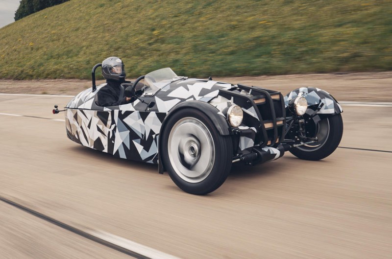 ARIA-LABEL =“ New Morgan 3 Wheeler Testing”