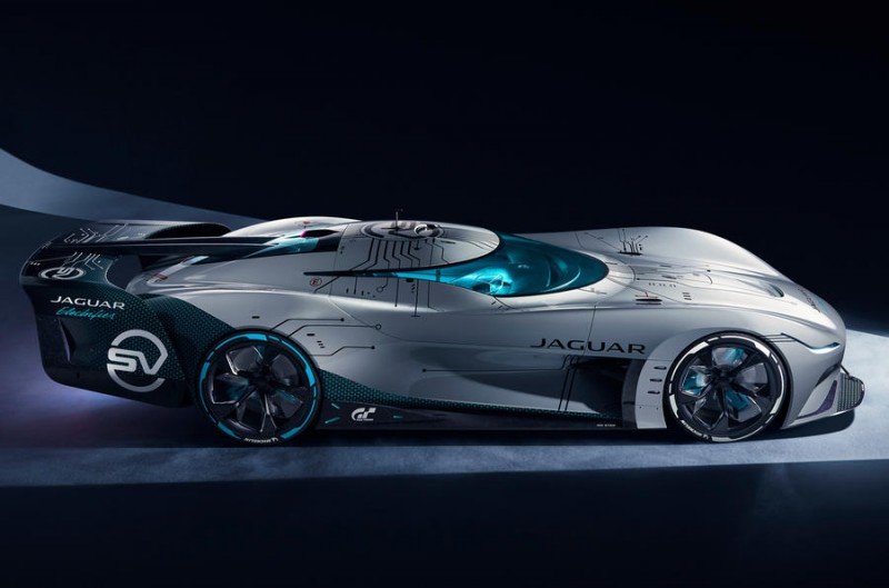 aria-label =“ 96 Jaguar Vision Gran Turismo side”